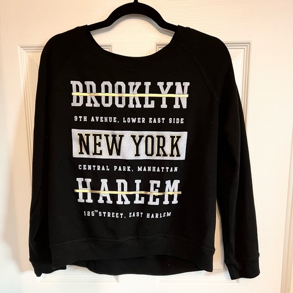 Gold New York Sweatshirt- size small - Picture 1 of 2
